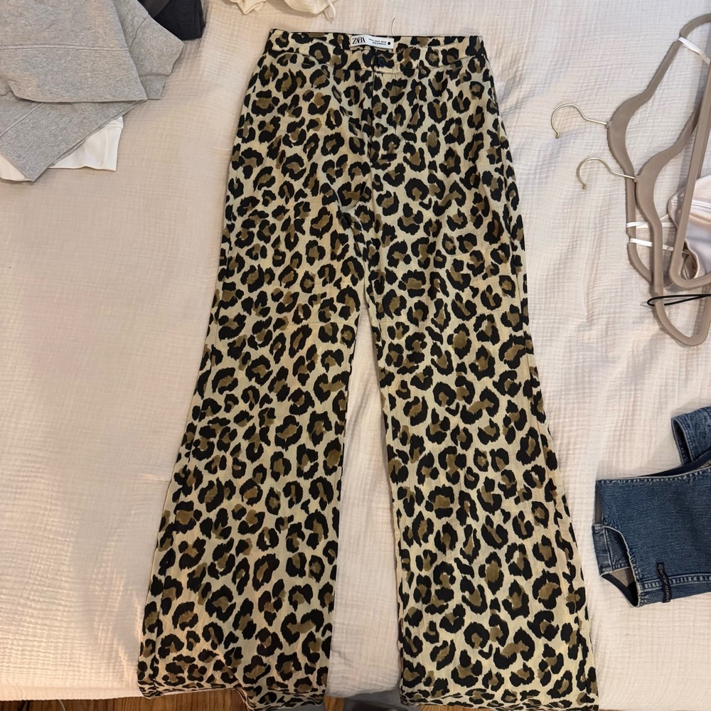 Cheetah/leopard pants